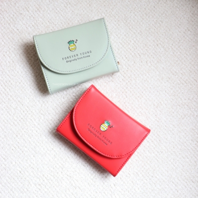 کیف پول و جاکارتی آناناس