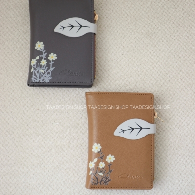 کیف پول و جاکارتی کلارک