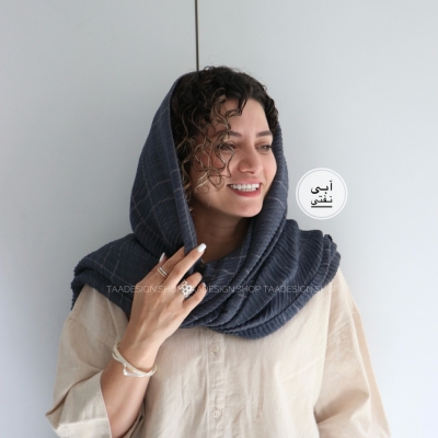 شال پلیسه مدل آکا