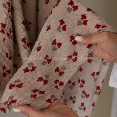 شال پلیسه وارداتی مدل سوسن