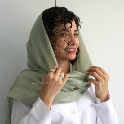 شال حریر پلیسه مدل گیشنیز