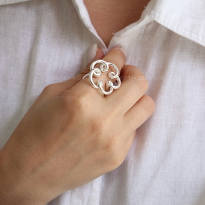 انگشتر زنانه طرح فرفری مدلRi4025