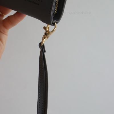 کیف پول و جاکارتی آریانا