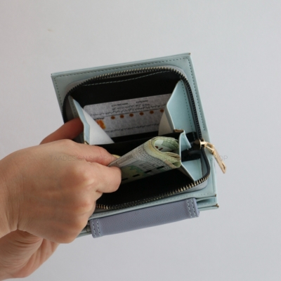 کیف پول زنانه و جاکارتی لیونا