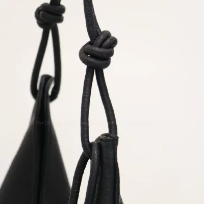 کیف زنانه جادار مدل گریتا