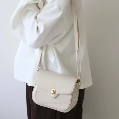 کیف زنانه دوشی مدل ژینوس