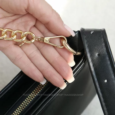 کیف زنانه دوشی مدل کارلوس