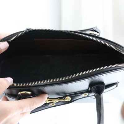 کیف زنانه مجلسی مدل دالا