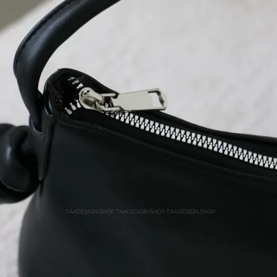 کیف زنانه دستی مدل لورین