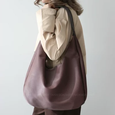 کیف زنانه بزرگ مدل برزان