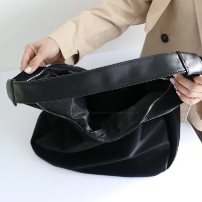 کیف زنانه بزرگ مدل برزان