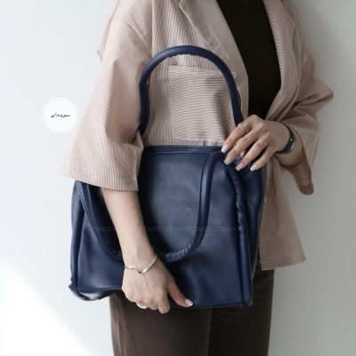 کیف دوشی زنانه مدل شایکا