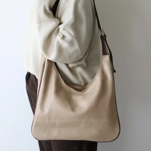 کیف زنانه بزرگ مدل زاما