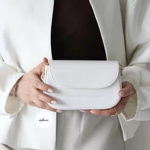 کیف زنانه دوشی مدل آتیلا