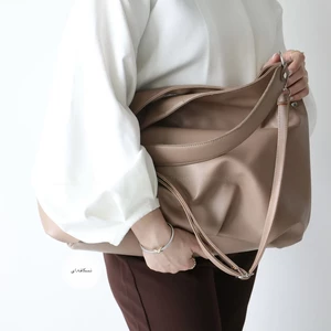 کیف زنانه بزرگ مدل جسیکا