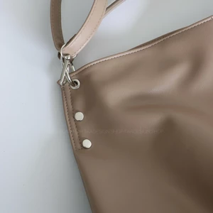 کیف زنانه بزرگ مدل جسیکا