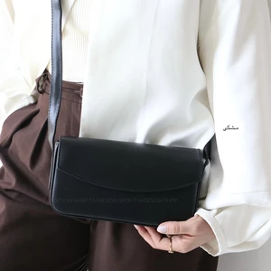 کیف زنانه دوشی مدل کلاریس