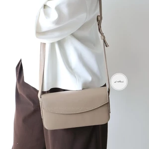 کیف زنانه دوشی مدل کلاریس