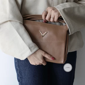 کیف زنانه دوشی  مدل تامیا