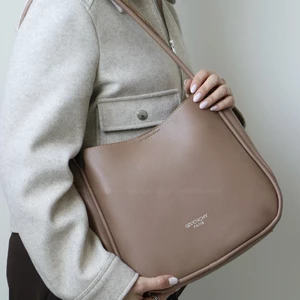 کیف زنانه بزرگ مدل مارلیسا