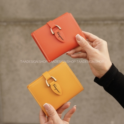 کیف پول و جاکارتی برگ