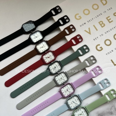 ساعت مچی بند سیلیکونی صفحه مستطیل برند بالون کد WA2004