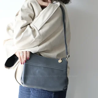 کیف زنانه دوشی مدل چیلکو