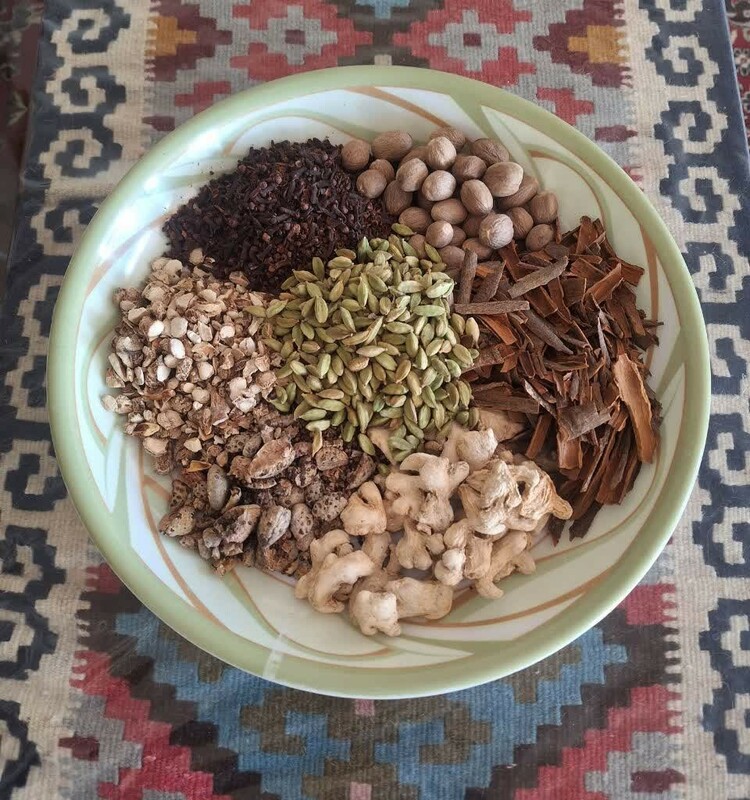 قوتو چهل گیاه ابن سینا (200 گرم)