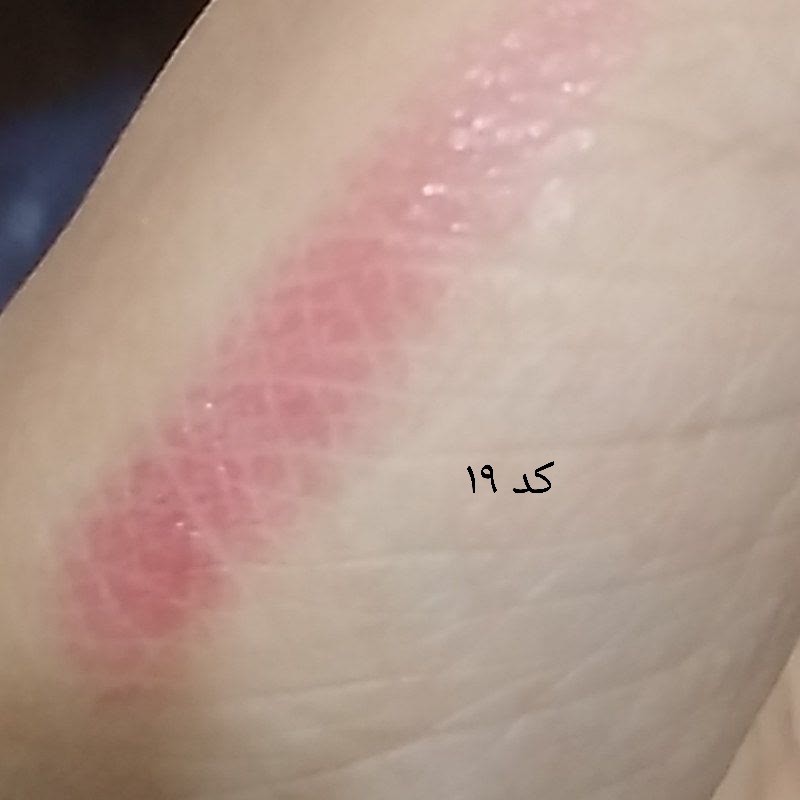 رژلب رولی نیکا (قلوه ای کد 19)