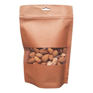 بادام کاغذی نمکی (1 کیلوگرم)