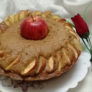 پودر کیک سیب و دارچین بانوی خانه (تهیه شده با شکر قهوه ای)