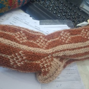 جوراب پشمی گوسفندی قهوه ای