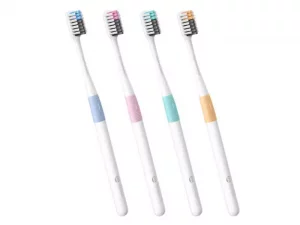 بسته 4 عددی مسواک شیائومی به همراه پک نگهداری Xiaomi Doctor B Bass Toothbrush