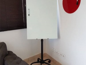 فلیپ برد 70×90 شیشه ای