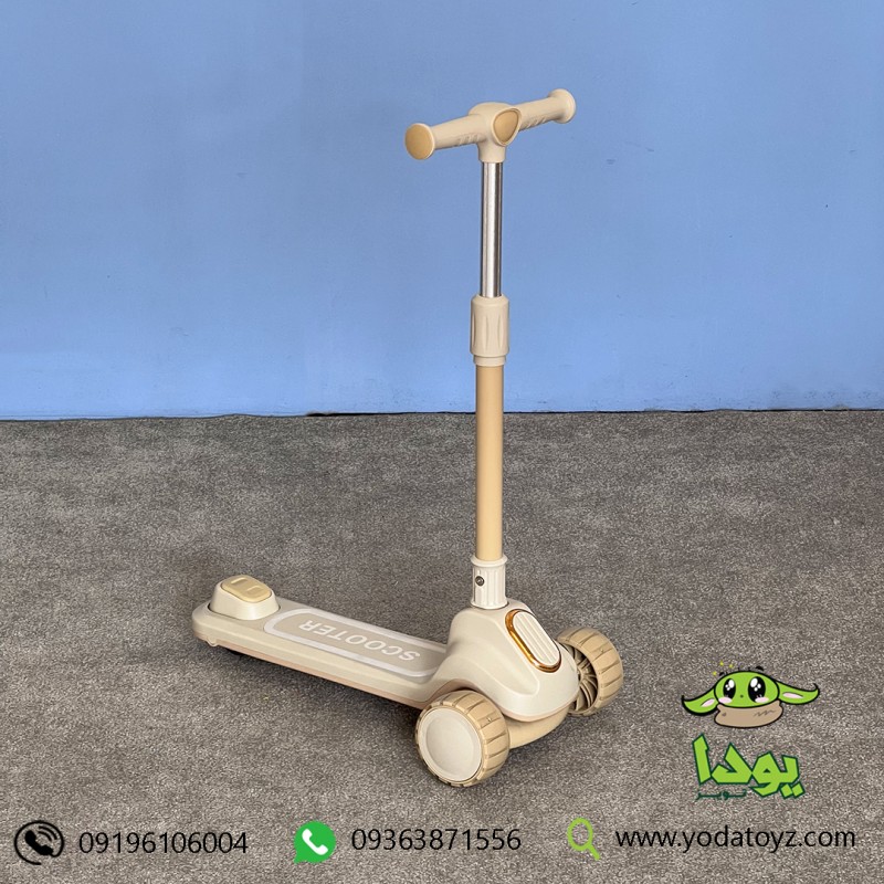 اسکوتر تاشو کودک طرح بنتلی رنگ کرم کد 2002