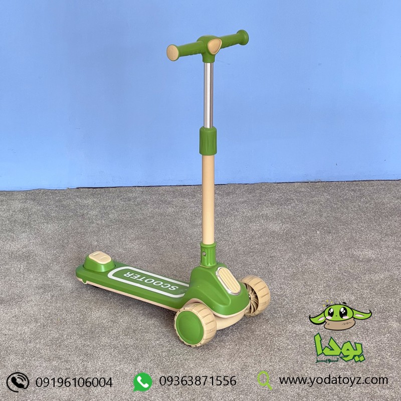 اسکوتر تاشو کودک طرح بنتلی رنگ سبز کد 2002