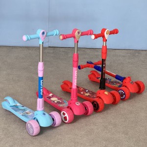 اسکوتر کودک کد 2122 مدل اسپایدر من