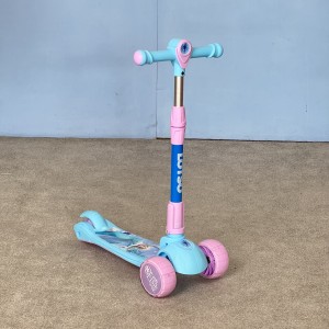 اسکوتر کودک کد 2122 مدل فروزن