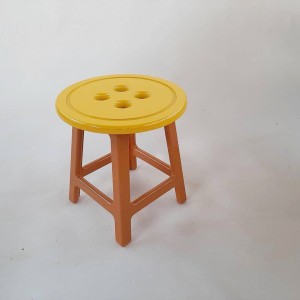 خرید صندلی چوبی کودک