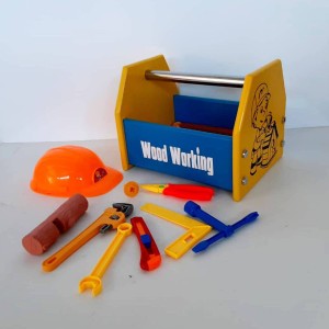 جعبه ابزار چوبی کودک