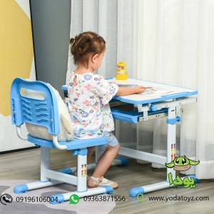 میز تحریر دبستانی با پایه های قابل تنظیم رنگ آبی