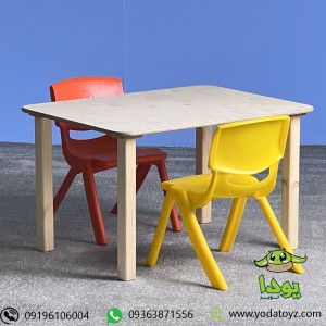 میز چوبی کودک با صندلی