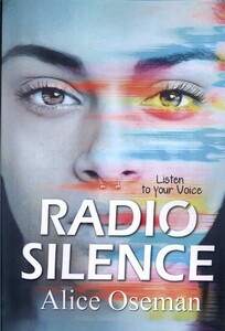 کتاب رادیو سکوت زبان ‌اصلی