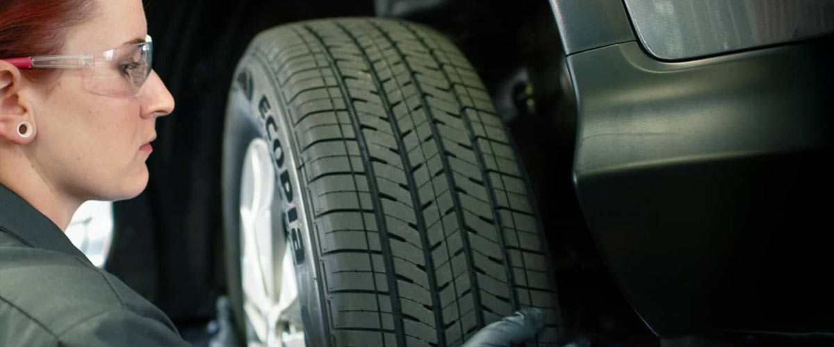 چه زمانی باید لاستیک ماشین خود را عوض کنیم؟