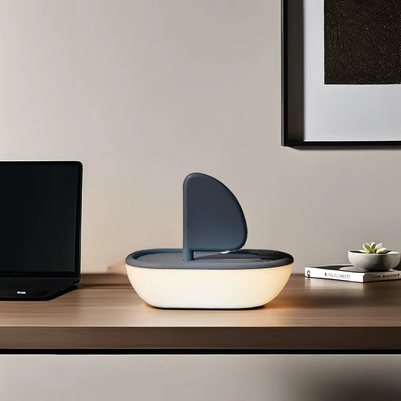 چراغ خواب فانتزی شارژی ZM-L-01 طرح قایق بادبانی