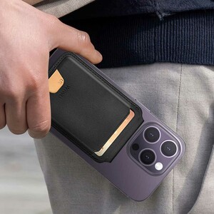 جاکارتی مگنتی آیفون ویوو