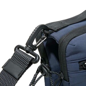 کیف دوشی ضدآب بنج