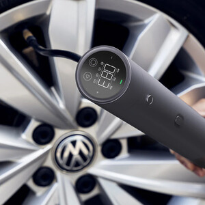 قیمت جارو شارژی و پمپ باد قابل حمل 13000 پاسکال شیائومی