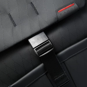 کوله‌پشتی لپ‌تاپ 15.6 اینچ و آیپد 13 اینچ ضدآب 37 لیتری بنج مخصوص حمل دوربین