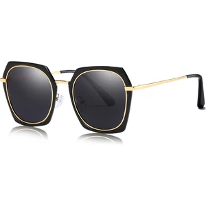 عینک آفتابی زنانه و مردانه پولاریزه کارن بازار